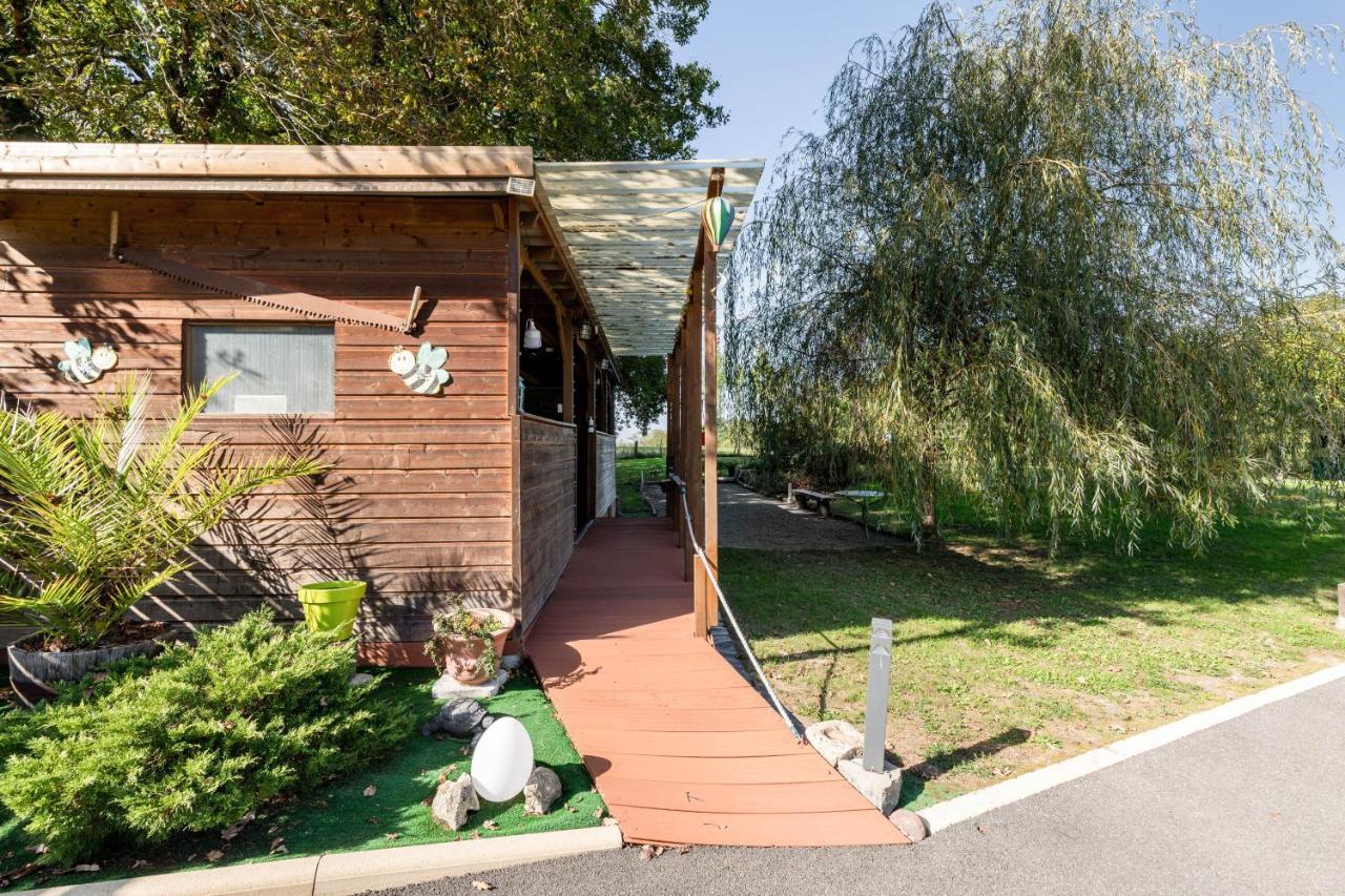 Au Petit Pedegouaty Bed and Breakfast Heugas Exteriör bild